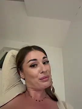 Chatroom XXX en direct de IsabellaEtthan