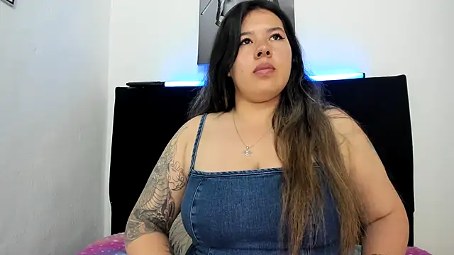 Živý XXX chat LinaBrowm