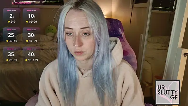 ursluttygfn Live XXX chat