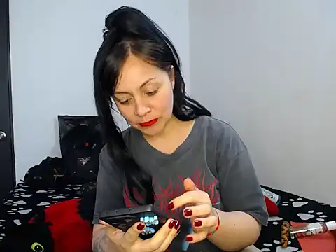 Chat XXX ao vivo de Astarte1349