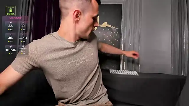 BrandonNorris লাইভ XXX চ্যাট