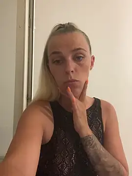 Show de BrumeLove na webcam