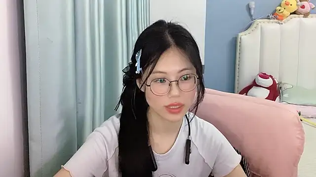 Chat +18 de Luna-666 ao vivo
