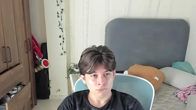 Онлайн чат XXX Felixzyn