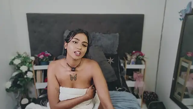 Chat XXX ao vivo de Delilah_Blazee