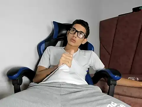 Živý XXX chat Steel_jheder
