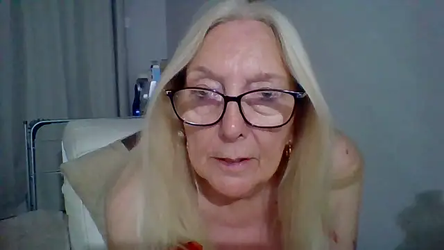 Chat XXX en directo de Chanel-56