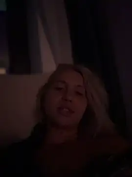 MargotRose Adlı Modelin Canlı XXX Sohbeti