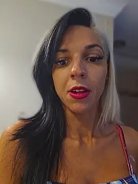 Chat XXX en directo de lil_jiggly