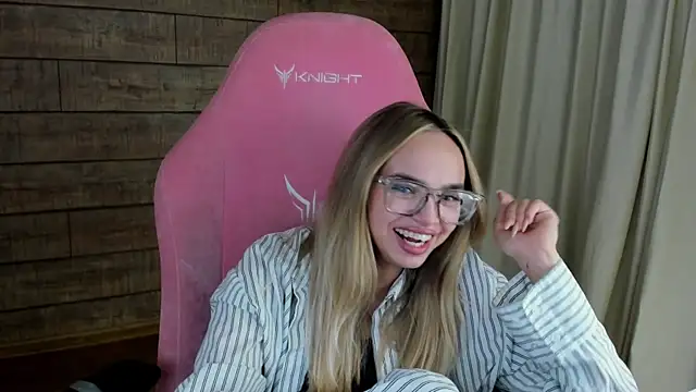 AnitaVenture live XXX chat