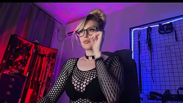 Živý XXX chat Liya_Liss