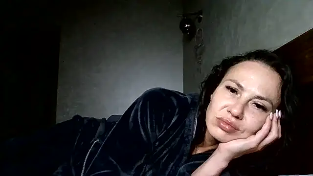 JulianaGold1 现场XXX聊天