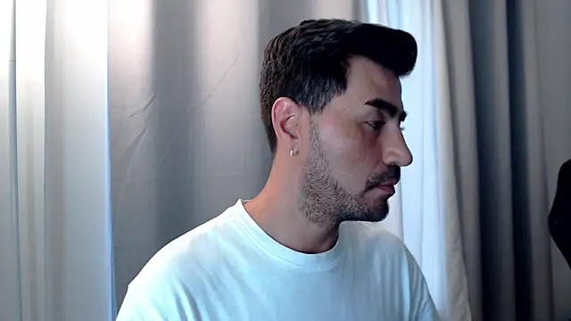 ThomassBrooks' Webcam Show