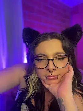 Chatroom XXX en direct de Sachi_Meow