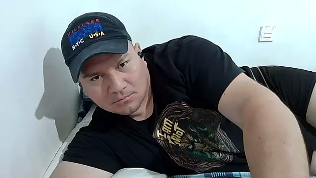 fuckynations Show in webcam