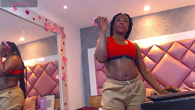 Thegreatonelady XXX чат на живо