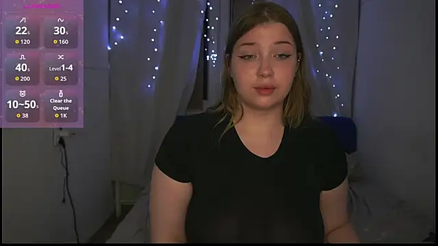 Chat XXX en directo de CuteSharloti