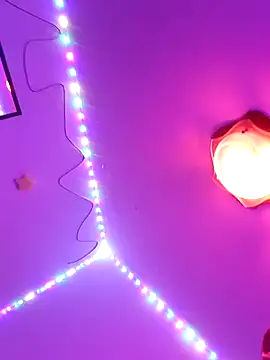 cheekyboyx XXX чат на живо