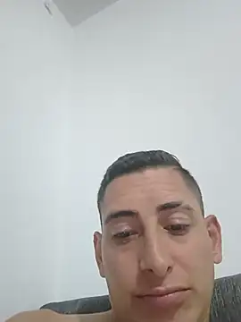 Tiger_cryad élő XXX-chatje