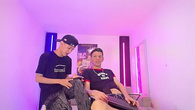 Marcus_and_Tony: онлайн-секс-чат