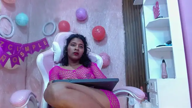 دردشة _QueenMarilyn الجنسية المباشرة