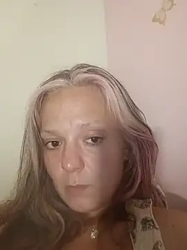 Girlgivemethatmolly webkamerás műsora