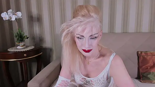 Chat +18 de Rita_Farel ao vivo