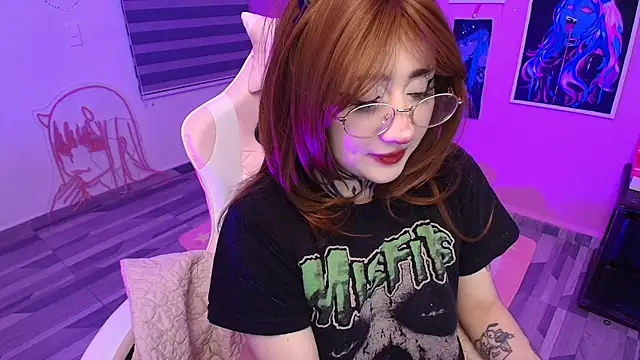 Miwa_violet's Live XXX Chat