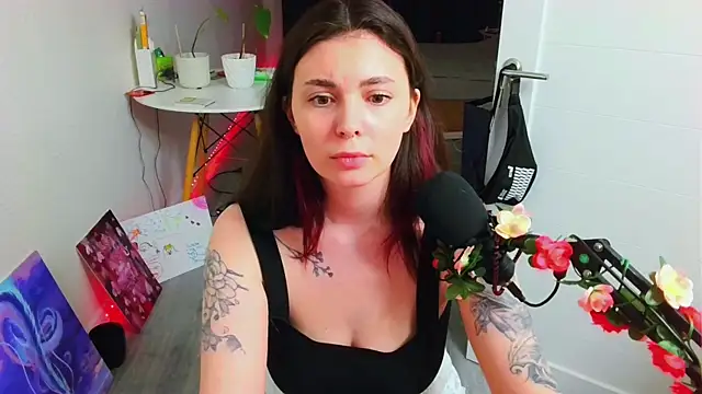 XXX chat uživo modela peachyness