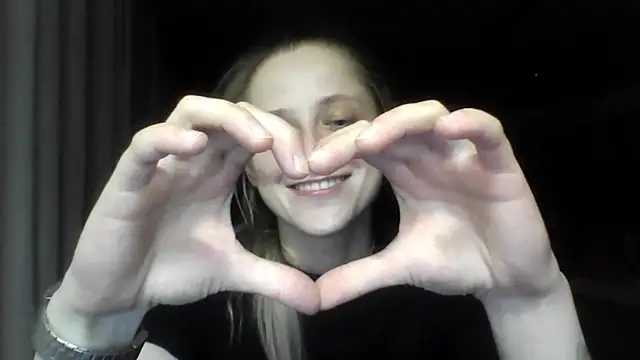 LeaWetGirl's Live XXX Chat