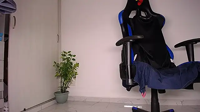 Chat XXX en directo de MAXJONES_2