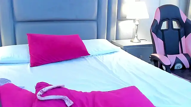 GabyMoreau's Live XXX Chat