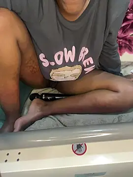 petite_been Live XXX chat