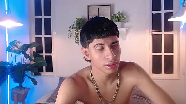 marco_monstercock XXX чат на живо