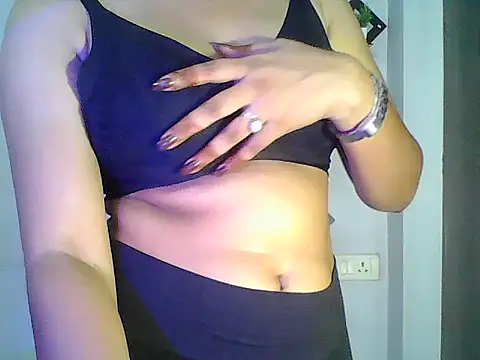 Saxy_Mony002's Live XXX Chat