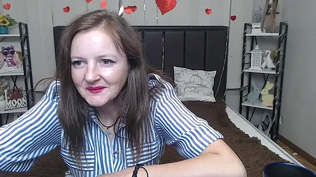 MeganPirs Chat XXX live