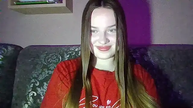 BratzDollVibes' Live XXX Chat