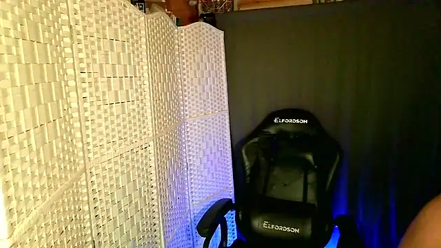 Živý XXX chat youremilyrose
