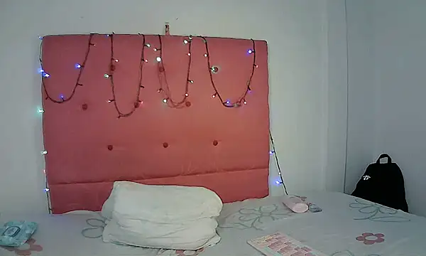 Chat XXX en directo de Mia_Suarez7