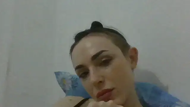 Trinsy_Love's Live XXX Chat
