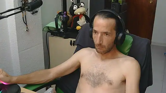 softail85's Live XXX Chat