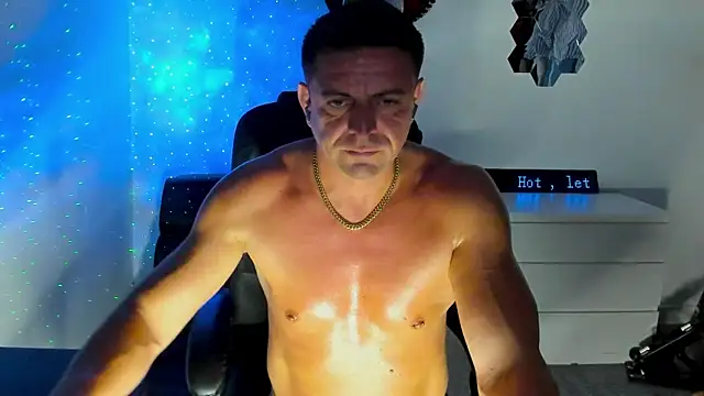 petr37pol Chat XXX live
