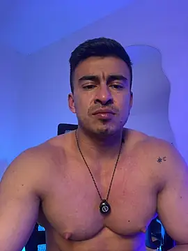Chris_Clarck Chat XXX in diretta