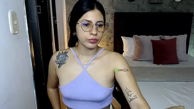 Chat +18 de isa_cruzx ao vivo