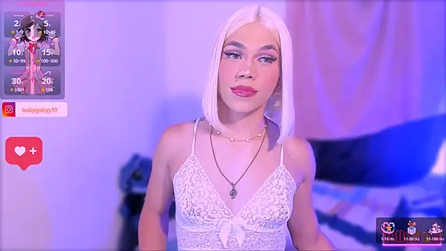 Chat +18 de DeliGaby ao vivo