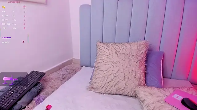 צ'אט XXX בשידור חי של violeta_olsen