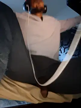 bigboytoy912's Live XXX Chat