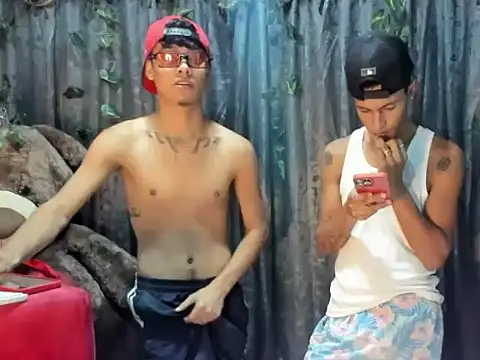 hot_guys23 লাইভ XXX চ্যাট