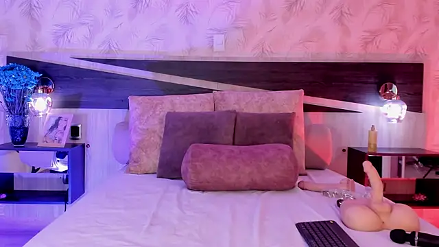 Natalia_Cruzz Adlı Modelin Canlı XXX Sohbeti