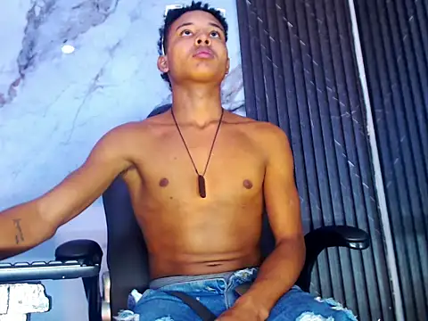 Chat XXX en directo de RafaelVander
